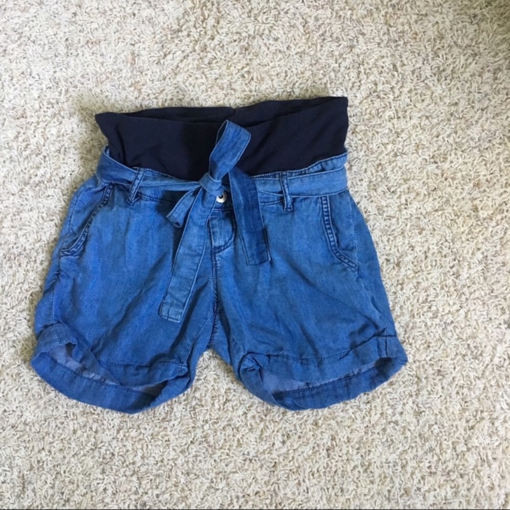 H&M maternity shorts!